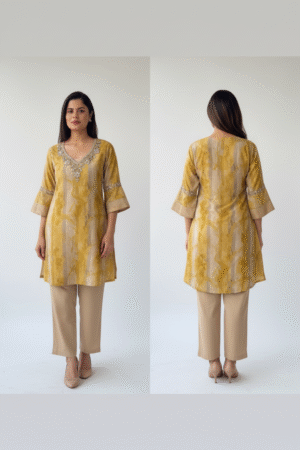 Women Floral Printed V-Neck Thread Work Kurta with Trousers & Dupatta – Timeless Elegance in Every Detail
