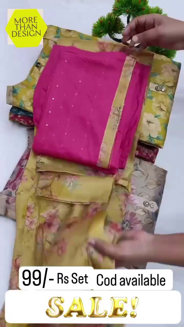 Women Mustard Yellow Floral Print Cotton Silk Kurta Set with Pink Pant - Image 4